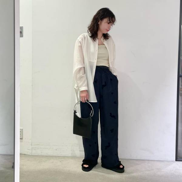 “シャツの時代”到来！！オシャレさんに学ぶ【シャツコーデ】の極意とは？