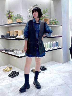 争奪戦の予感がするッ！！【JEANASIS】ゆるっと感が可愛い♡「デニムBIGシャツ」