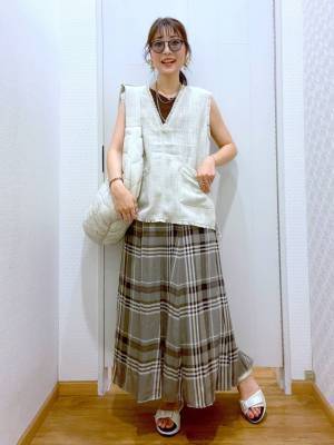 こりゃ、即ポチ案件だ！！【グローバルワーク】秋も重宝すること間違いなし！「主役級スカート」