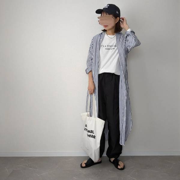 《激推し》めっちゃ「脚が長く見える」！【ユニクロ】「シルエットが綺麗」な“ボトムス”紹介