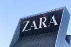 《これぞ話題》見た瞬間「心奪われました…」【ZARA】今っぽ“最強ブラックトップス”2選
