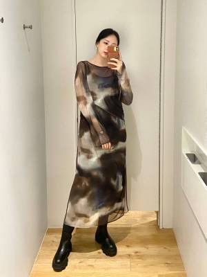 センス爆発してるわッ！！【JEANASIS】大人っぽい透け感にグッとくる♡「着回し力抜群ワンピ」