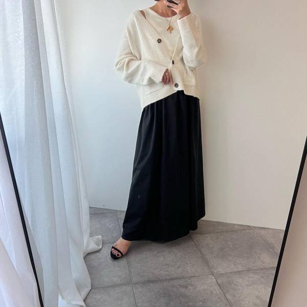 「追加買いしちゃおっかな」♡【ユニクロ】今から秋まで大活躍！「優秀カーデ」