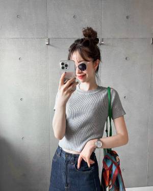 すでにサイズ欠け発生中！？【GU】見つけたら即買って！「高見えラメニット」