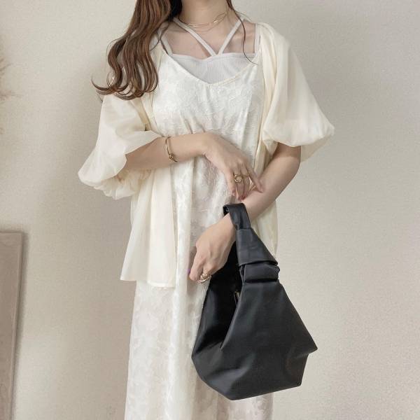 これ実は【しまむら】なんです♡ 毎日でも頼りたい！「激かわキャミワンピ」