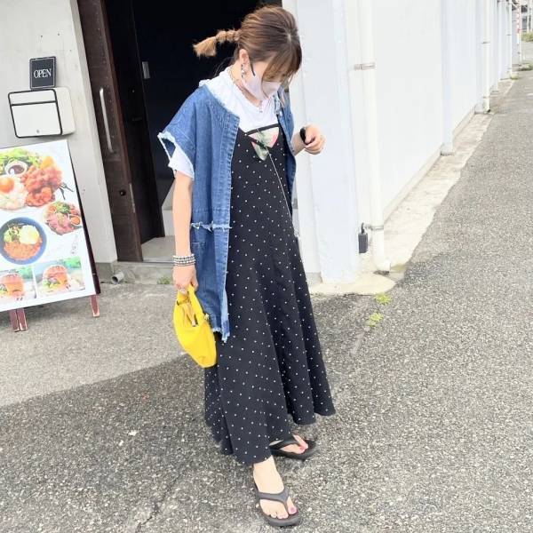 これ実は【しまむら】なんです♡ 毎日でも頼りたい！「激かわキャミワンピ」