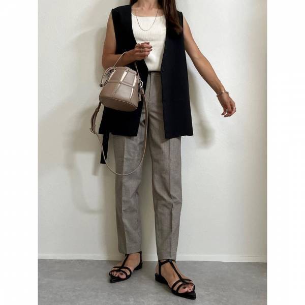 ＜着回し力すごッッ！＞「可愛くてお気に入り」【ユニクロ】今すぐ買いたい“優秀ボトムス”コーデ集