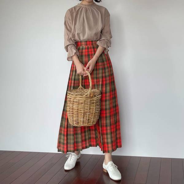 秋といえば【チェック柄】！トライしやすい！「注目アイテム」って？
