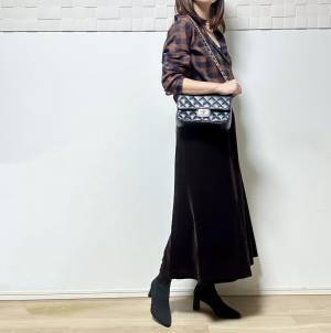 「秋っぽさ満点」で「凄い良かった」！【ユニクロ】秋冬素材の”新作ロングスカート”4選