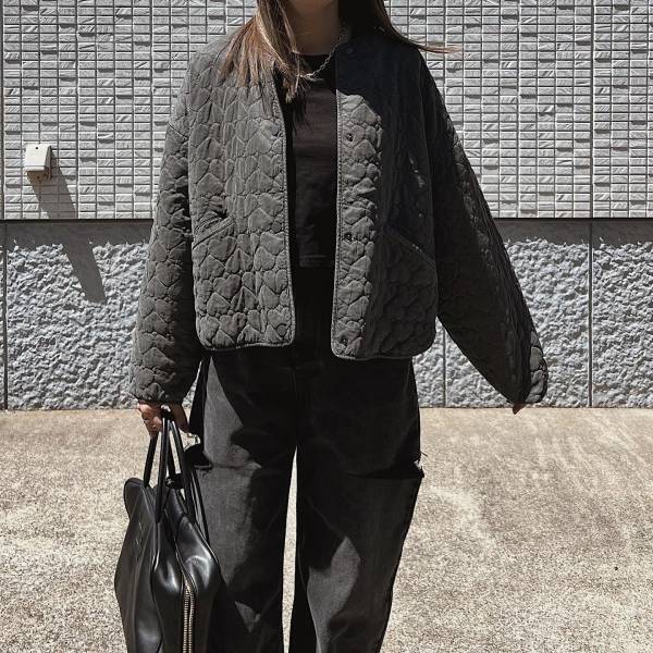 人気すぎて「早くもサイズ欠け」【ZARA】まさに「理想の色味を発見」秋に使える”アウター”2選