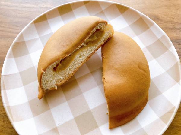 栗好きさんは「要チェック」！！【ファミリーマート】「もちっと」生地と「イタリア栗」は『相性抜群』♡