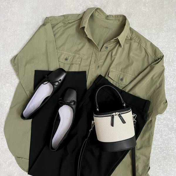 このボトムス、使えるッッ！！【UNIQLO】の「タックワイド」で秋の”シャツコーデ”4選