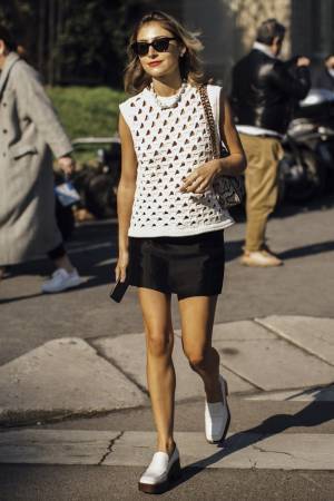 端境期のお洒落には「パール」が効く！ 季節をまたぐコーデ術【ストリートスナップ】