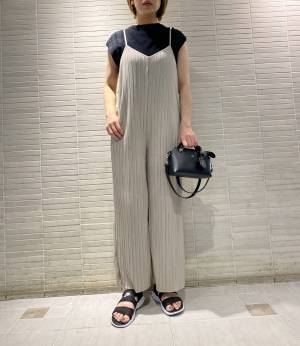 「大活躍」するの確定！！「シルエット」が可愛い♡【しまむら】のサロペットは「着回し力」が高い！！