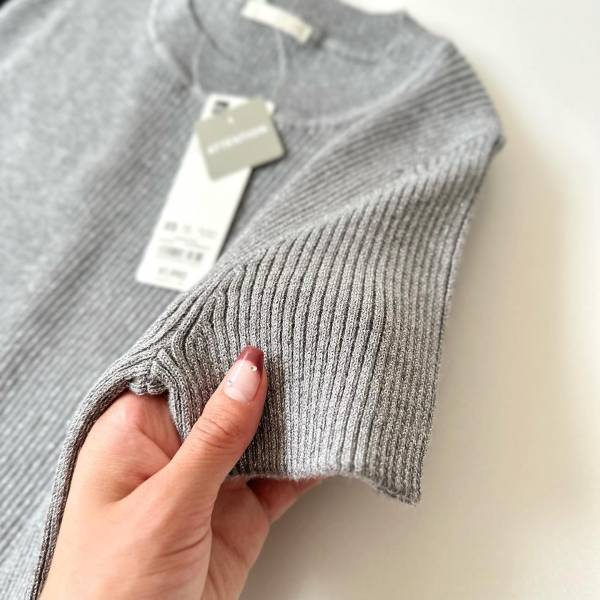 《迷わずイロチ買い》「フィット感」好き♡【GU】「まだまだ使える」“ラメセーター”特集