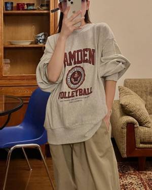 マストで買うべき！！【スウェット】は秋 → 冬の切り替えにぴったり！