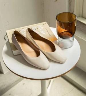 疲れにくいって最強だろッ！！【グローバルワーク】色違いで買いたい♡「らくっションシューズ」