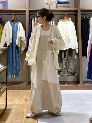 今季試したい！あざと可愛い♡【だぼっとカーデ】を使った「秋モテコーデ」