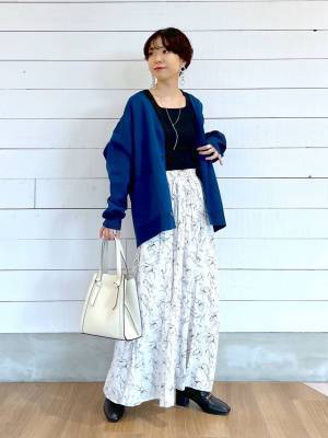 今季試したい！あざと可愛い♡【だぼっとカーデ】を使った「秋モテコーデ」