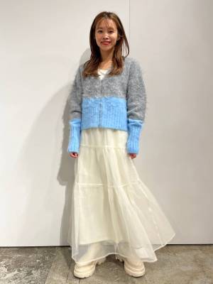 これが『あざと可愛い』ってやつか。【ローリーズファーム】ふわふわ感がたまらん！「シャギーカーデ」