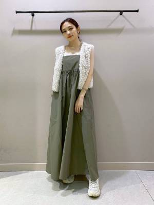 羽織るだけで主役級♡【ローリーズファーム】ロングシーズン楽しめる！「優秀ファーベスト」