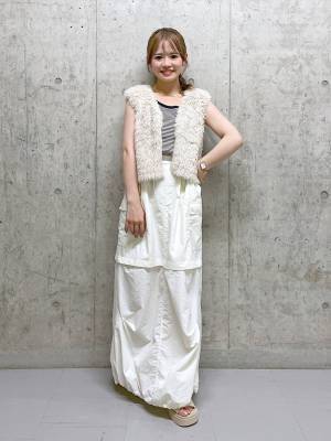 羽織るだけで主役級♡【ローリーズファーム】ロングシーズン楽しめる！「優秀ファーベスト」