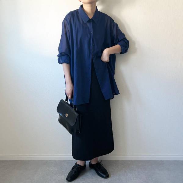 「お気に入りなんです」♡【ユニクロ】秋コーデに使いたい！「シアーシャツ」