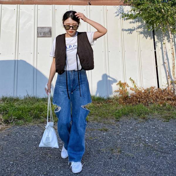 一気に秋っぽ♡【しまむら】シンプルコーデに追加したい！「2WAYベスト」