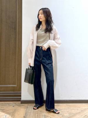 《なんと破格の52％オフ！》【グローバルワーク】秋まで使える！「シアーシャツ」