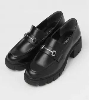 秋に向けて買いたい！【最旬シューズ】って？！