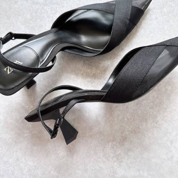 「コレは買うしかない」って！！【ZARA】「大人っぽくて」好きな”シューズ”が「可愛い♡」