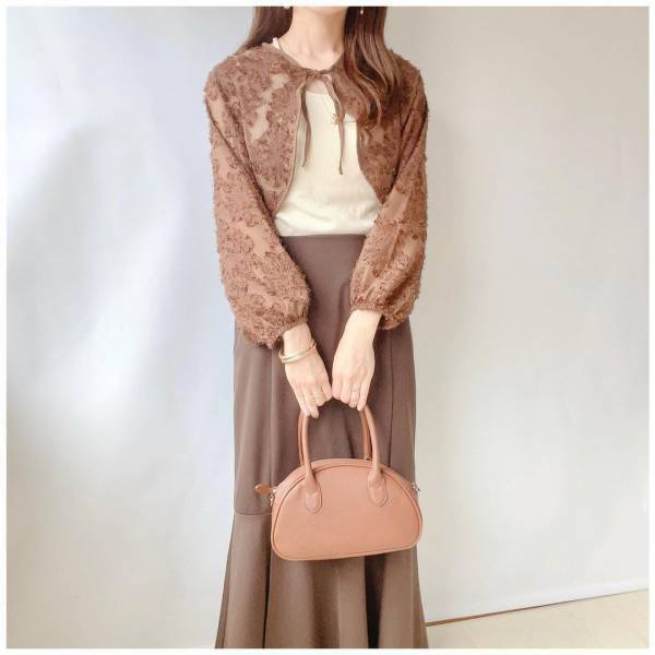 見た瞬間「絶対にお迎えしたかった」！【しまむら】前後2way”ボレロ”は3色全部GET！