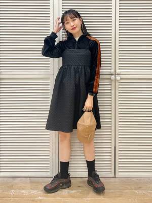 トレンドど真ん中！【ローリーズファーム】おしゃれスタッフも絶賛♡「トラックジャケット」