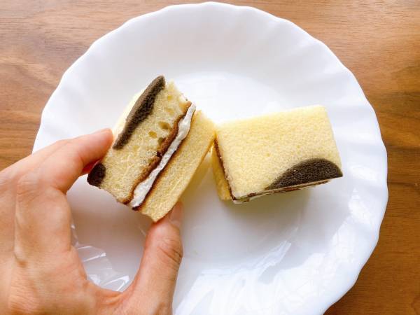 「159円」で甘い幸せをゲット！セブンイレブンの「ケーキみたいな」バニラクリームサンド！