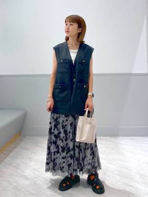 やっぱモノトーン最強♡【グローバルワーク】重ね着OK！使い勝手抜群◎「チュールスカート」