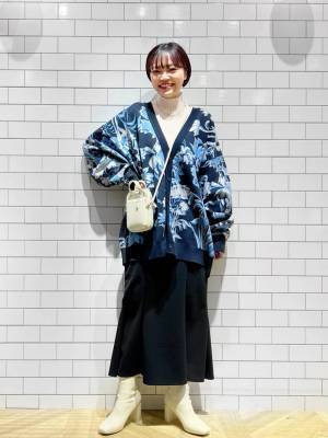 「男女問わず大人気」って！【ローリーズファーム】唯一無二の可愛さ♡「花柄カーデ」