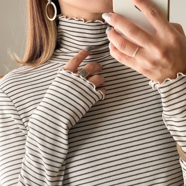 着回し無限大！バズり確定のGU「ソフトリブタートルネックT」ボーダーが可愛い！