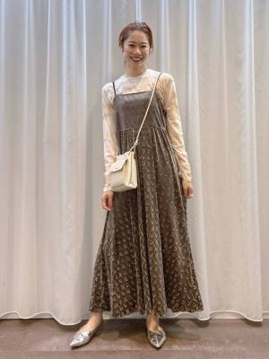 こりゃ見逃せん♡【JEANASIS】お出かけに着ていきたい♡「ベロアキャミワンピ」