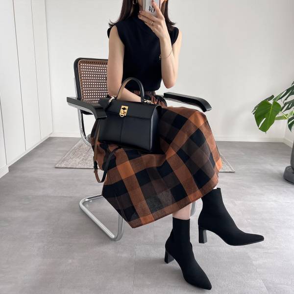 本当に【GU】ですか！？ 高級感溢れる♡「新作アイテム」が見逃せない！