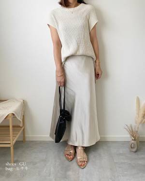 こりゃお気に入り確定だ♡【GU】光沢感が高見え！「サテンスカート」