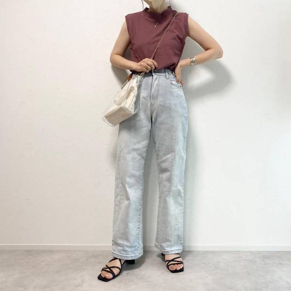 色味にツボった♡【ハニーズ】レイヤードで長く楽しむ「ダークピンクタンク」