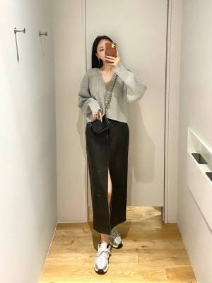 さ、さすが【JEANASIS】だわ♡ 買い足すならコレ！大人かっこいい「ダメージカーデ」