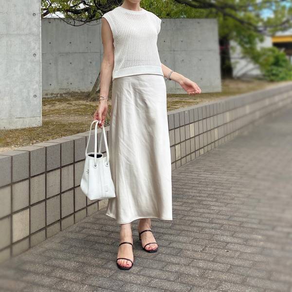 こりゃ買わずにはいられない！【GU】女性らしさ全開♡「大人のニットトップス」