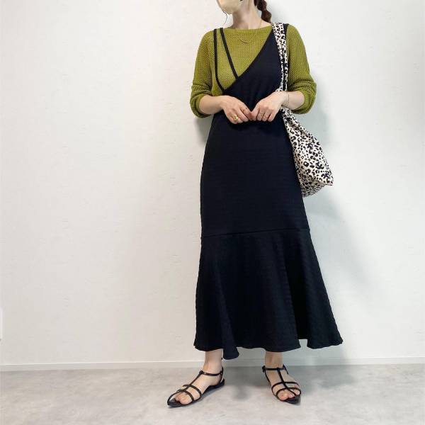 秋服何買う？→解決♪【ユニクロ】イロチで欲しい！「メッシュセーター」