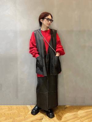 今買ってすぐ使える！！【JEANASIS】重ね着でこなれ感たっぷり！「レザーベスト」