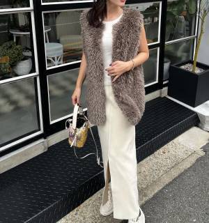 オシャレさんも買った♡ 秋に活躍すること間違いなしの「優秀ベスト」って？