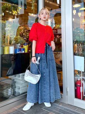 秋気分ぶち上がるぅーッ！！ 【niko and …】差し色コーデに大活躍♡「赤カーデ」