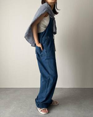 まだまだお世話になります♡ 【ユニクロ】秋もガンガン着回す！「アメスリタンク」