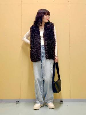 羽織るだけで、トレンド感♡「ファーベスト」買うなら？