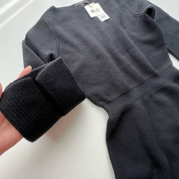 シルエット綺麗すぎて2色目購入！？【UNIQLO : C】話題の新作”ワンピース”2種をレビュー！